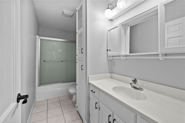 2202 University Street, Siloam Springs, AR 72761