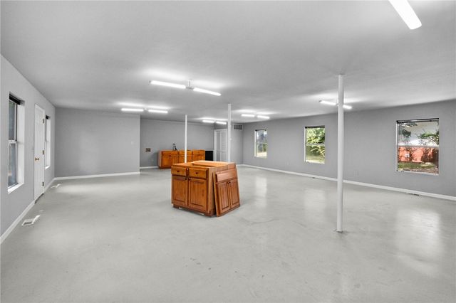 2202 University Street, Siloam Springs, AR 72761