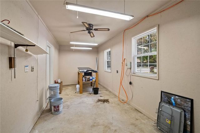 2202 University Street, Siloam Springs, AR 72761