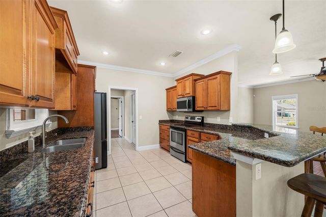 25178 SW 20TH AVENUE, Newberry, FL 32669