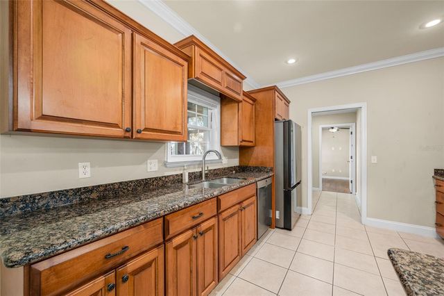 25178 SW 20TH AVENUE, Newberry, FL 32669