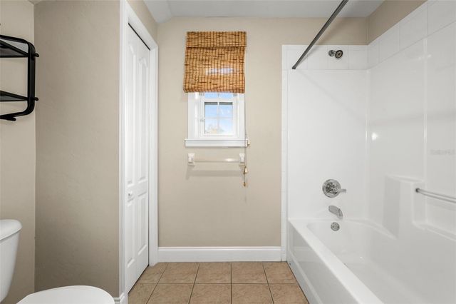 25178 SW 20TH AVENUE, Newberry, FL 32669