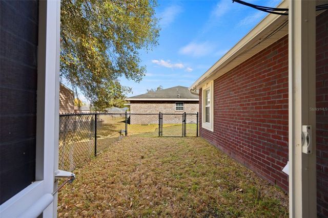 25178 SW 20TH AVENUE, Newberry, FL 32669