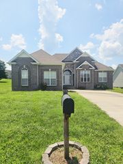 1108 York Meadows Rd, Clarksville, TN 37042
