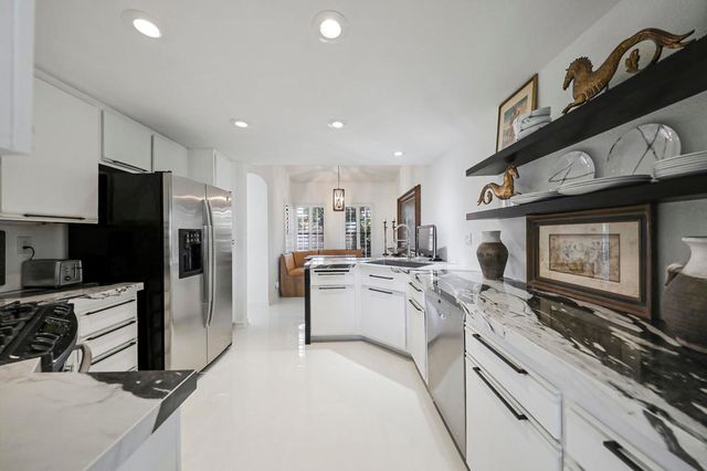 76926 Ascalon Avenue, Palm Desert, CA 92211