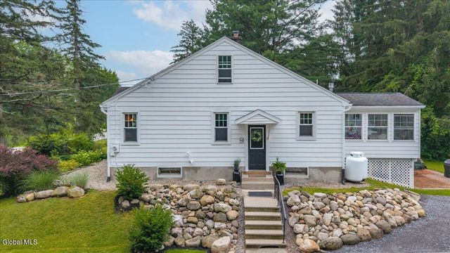723 Swaggertown Road, Charlton, NY 12302