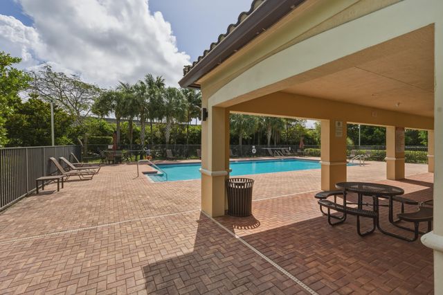 5105 NW 51st Terrace, Tamarac, FL 33319