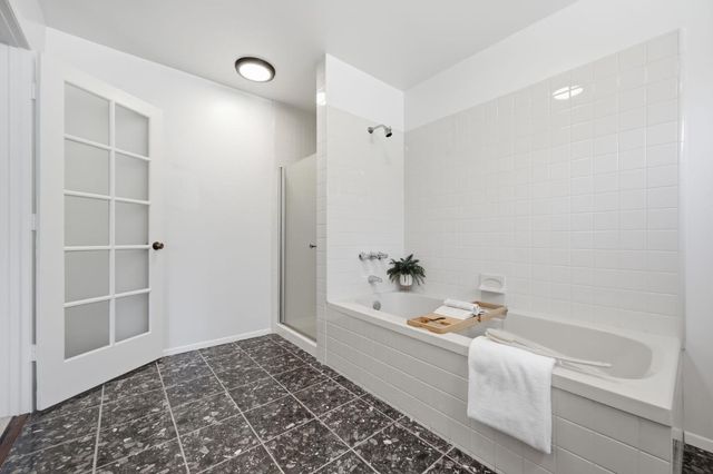114 E Hillsdale Boulevard, San Mateo, CA 94403