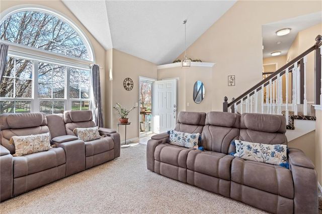 20739 South Barker Road, Spring Hill, KS 66083