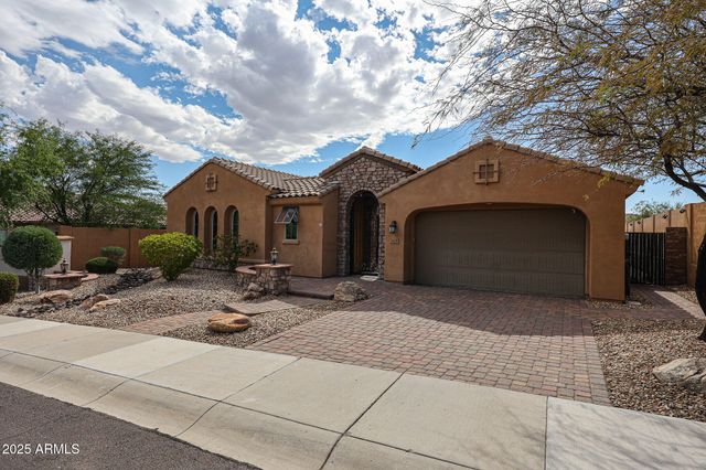 18245 W THISTLE LANDING Drive, Goodyear, AZ 85338