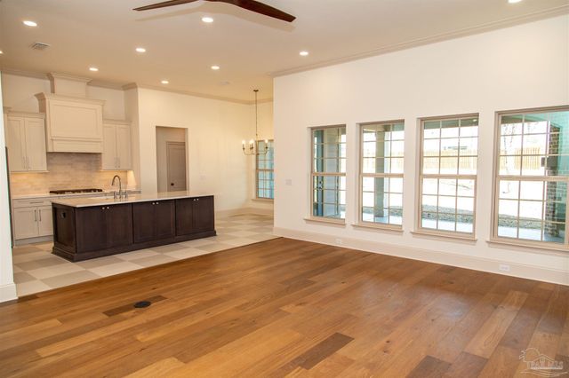 2856 Longleaf Mill St, Cantonment, FL 32533