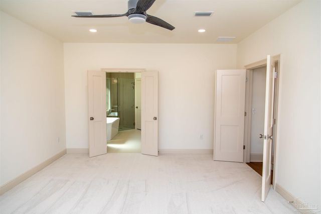 2856 Longleaf Mill St, Cantonment, FL 32533