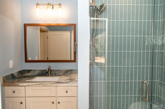 2856 Longleaf Mill St, Cantonment, FL 32533