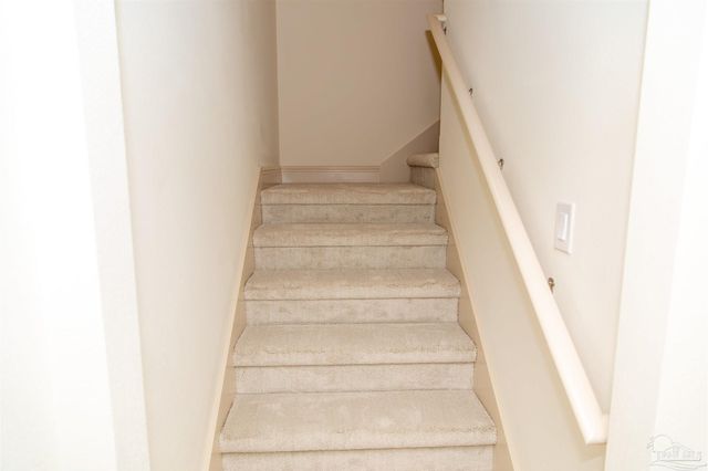 2856 Longleaf Mill St, Cantonment, FL 32533