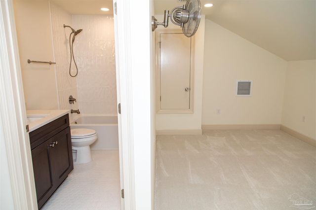 2856 Longleaf Mill St, Cantonment, FL 32533