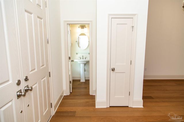 2856 Longleaf Mill St, Cantonment, FL 32533