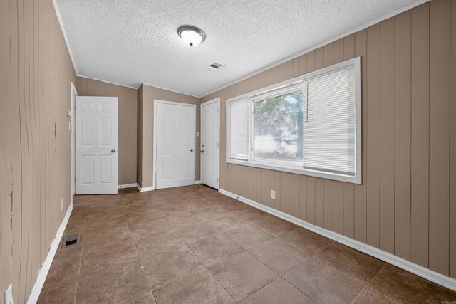 25 Caylor Lane, Little Rock, AR 72209