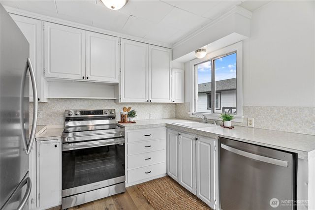 1909 Cleveland Avenue, Mount Vernon, WA 98273