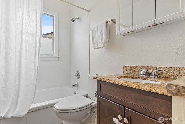 1909 Cleveland Avenue, Mount Vernon, WA 98273