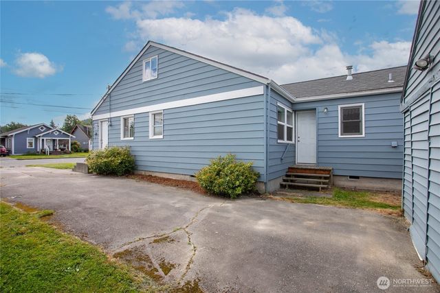1909 Cleveland Avenue, Mount Vernon, WA 98273