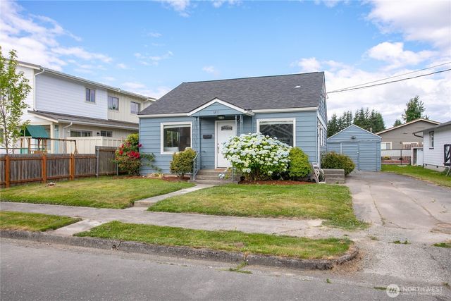 1909 Cleveland Avenue, Mount Vernon, WA 98273