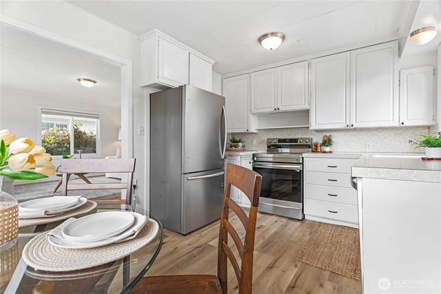 1909 Cleveland Avenue, Mount Vernon, WA 98273