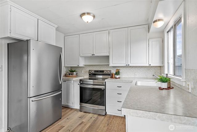 1909 Cleveland Avenue, Mount Vernon, WA 98273