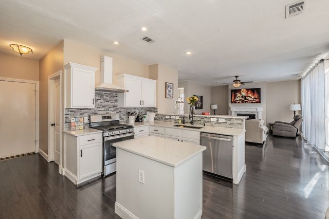 5816 Vista Park Lane, Sachse, TX 75048