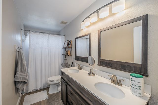 5816 Vista Park Lane, Sachse, TX 75048