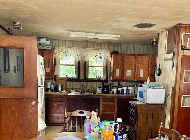 273 Beaumont Beach Road, Dover, AR 72837