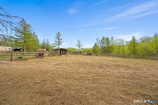 76 Cowles Road, Woodbury, CT 06798