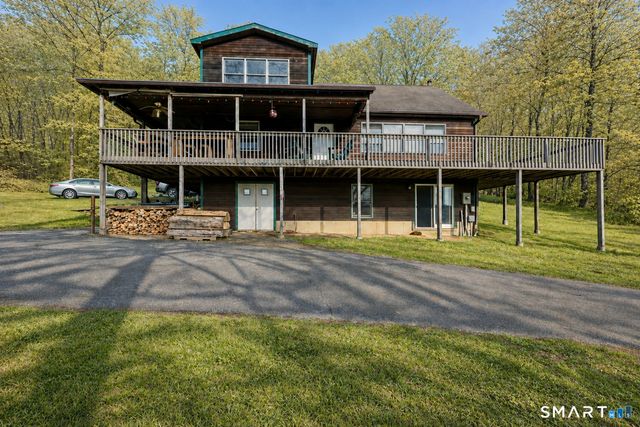 76 Cowles Road, Woodbury, CT 06798