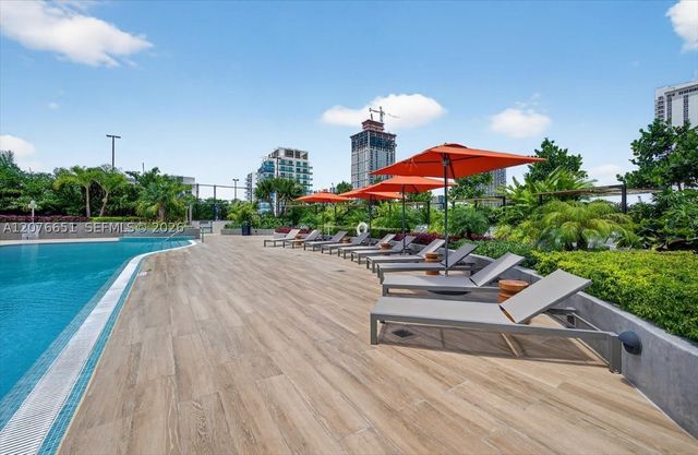 700 NE 24th Street 1407, Miami, FL 33137