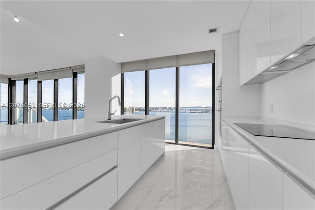 700 NE 24th Street 1407, Miami, FL 33137