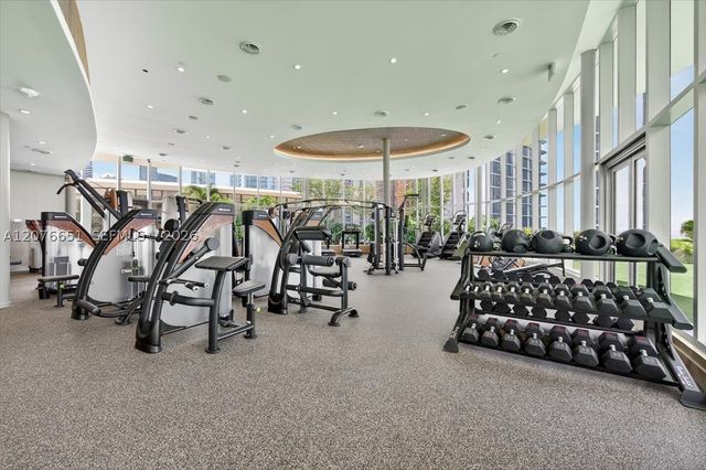 700 NE 24th Street 1407, Miami, FL 33137
