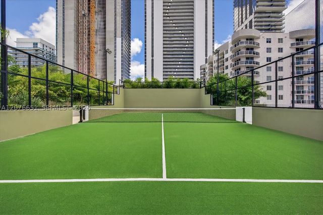 700 NE 24th Street 1407, Miami, FL 33137