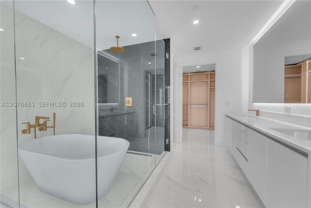 700 NE 24th Street 1407, Miami, FL 33137