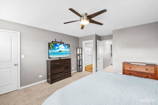 8637 Foxborough Way, Joliet, IL 60431