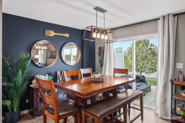 8637 Foxborough Way, Joliet, IL 60431