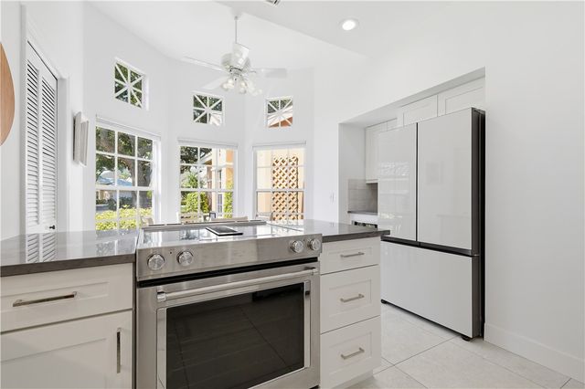 4892 N Newport Island Drive 4831, Vero Beach, FL 32967