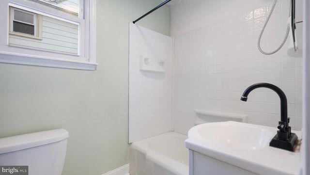 1105 ROOSEVELT DR, Havertown, PA 19083