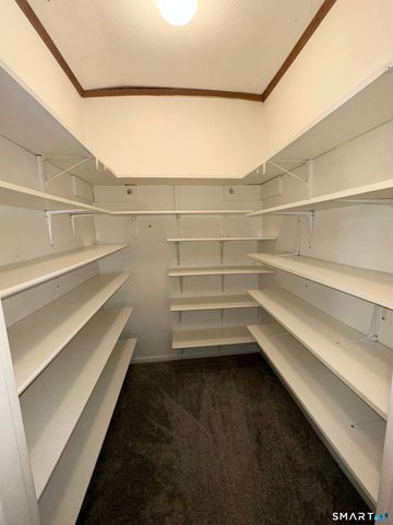 308 Meadowside Road APT 311, Milford, CT 06460