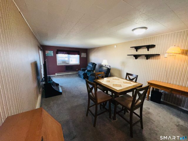 308 Meadowside Road APT 311, Milford, CT 06460