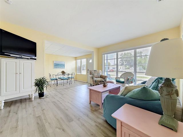 8594 BUMFORD AVENUE, North Port, FL 34287