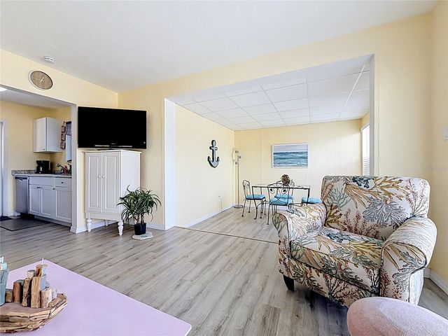 8594 BUMFORD AVENUE, North Port, FL 34287