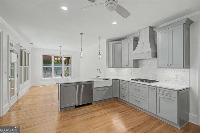 2989 Highcreek View NW, Kennesaw, GA 30144