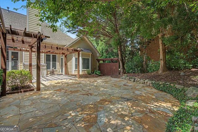 2989 Highcreek View NW, Kennesaw, GA 30144