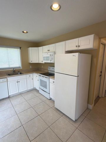 13769 Yarmouth Drive, Wellington, FL 33414