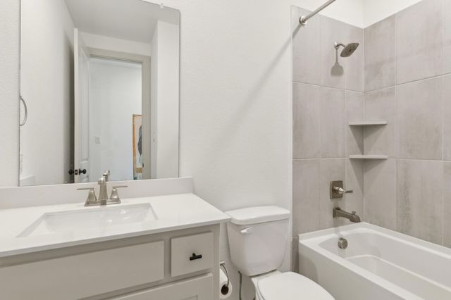 110 Keane Court, Mansfield, TX 76063