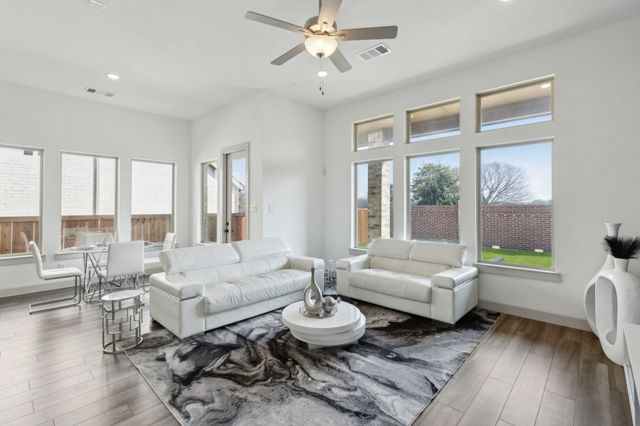 110 Keane Court, Mansfield, TX 76063